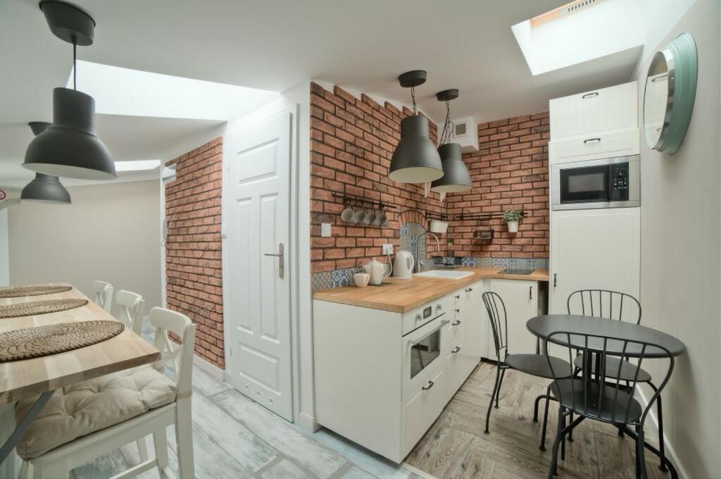 Urban Nest Apartments Bon 5 Krakow Exterior photo